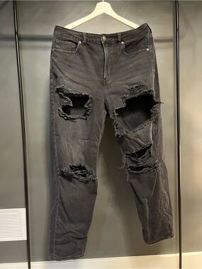 American Eagle Outfitters Black Ripped Straight Jeans
